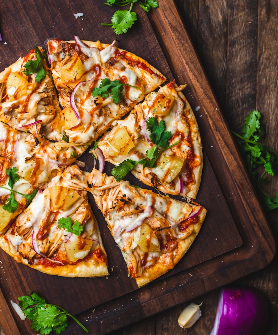 Pizza da Paulistana Express Pizzaria — queijo derretido, ingredientes selecionados